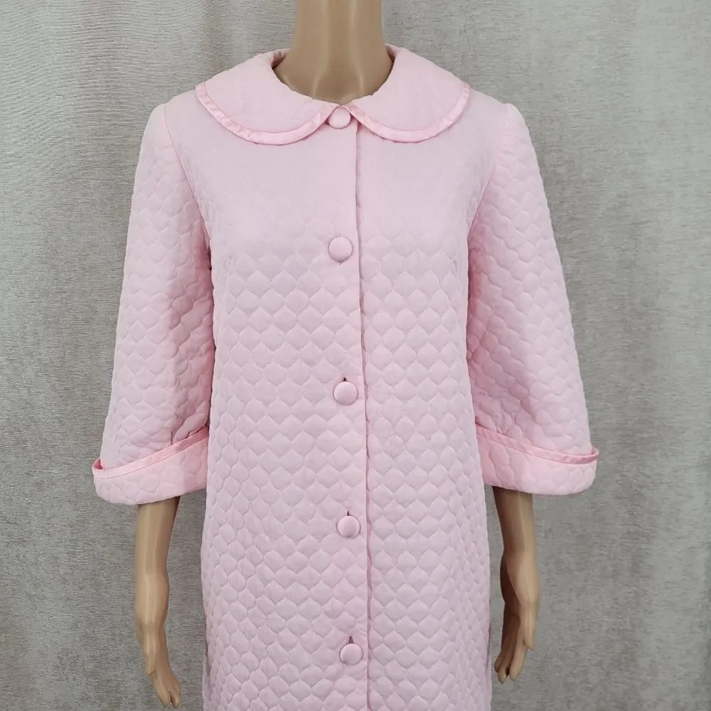 Gossard Artemis Vintage Pink Quilted Robe with Peter Pan Collar Belted